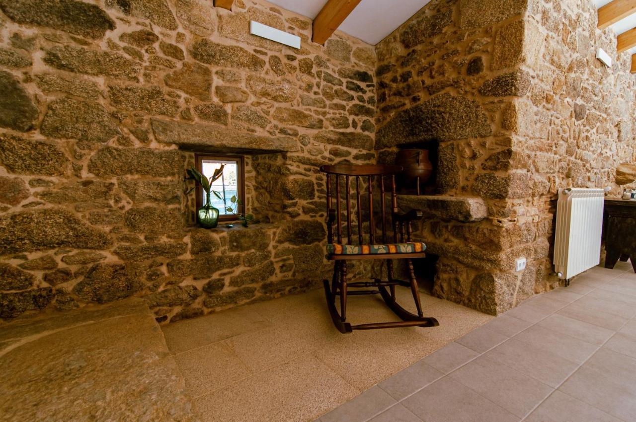 A Casa Do Boi Pansiyon Amés Dış mekan fotoğraf
